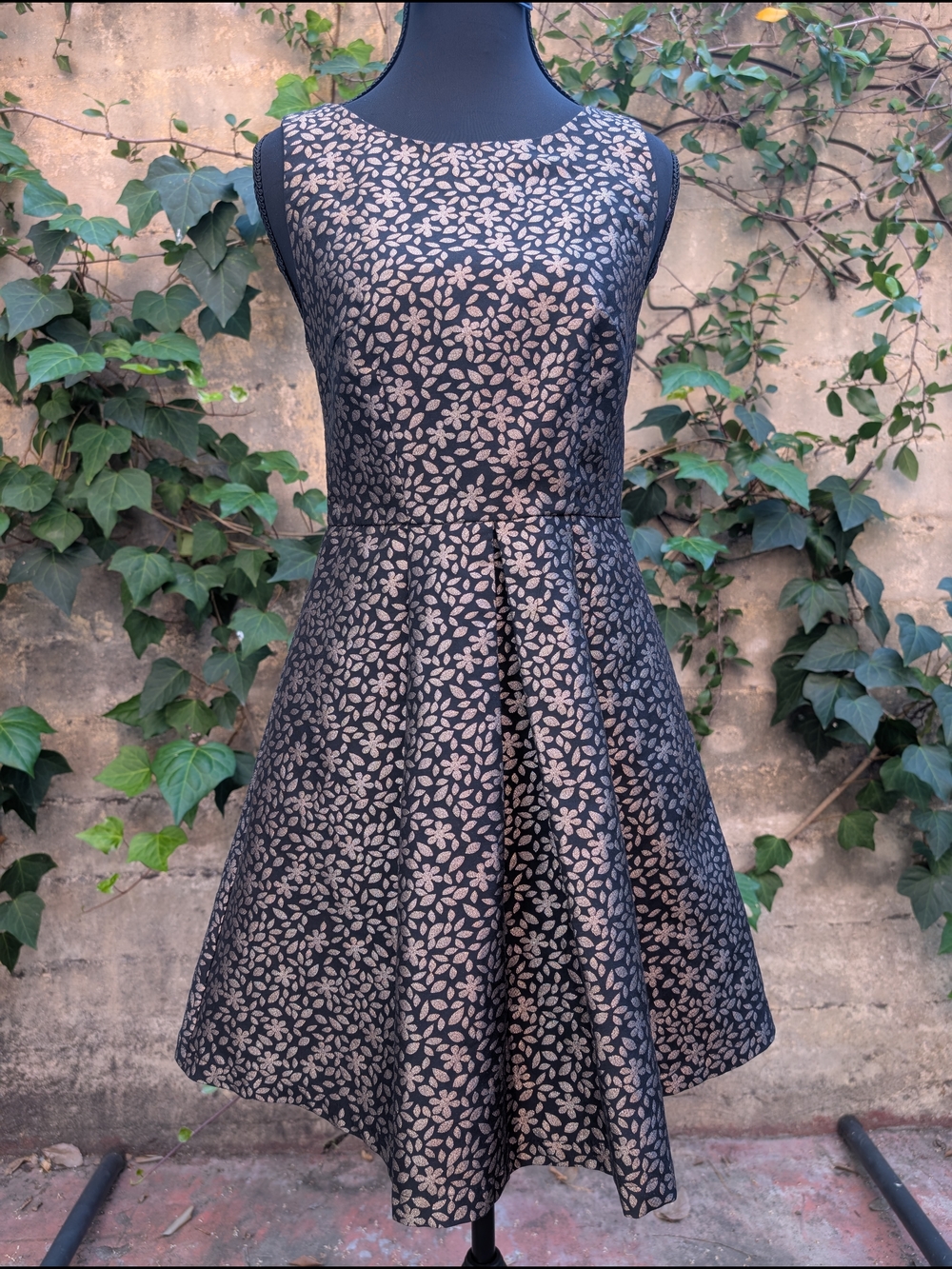 Minuet Petite Black Dress with Beige Floral Jacquard